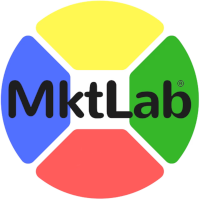 Logótipo MarketingLab, circular, composto por 4 cores, amarelo, verde, vermelho e azul e incrição MktLab a preto